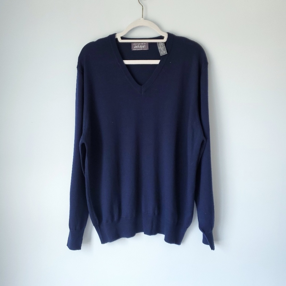 Lord & Taylor | 100% Merino Wool Navy Sweater